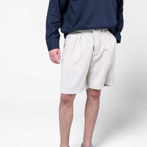 شورت كاجول بتصميم بسيط وعملى - بيج