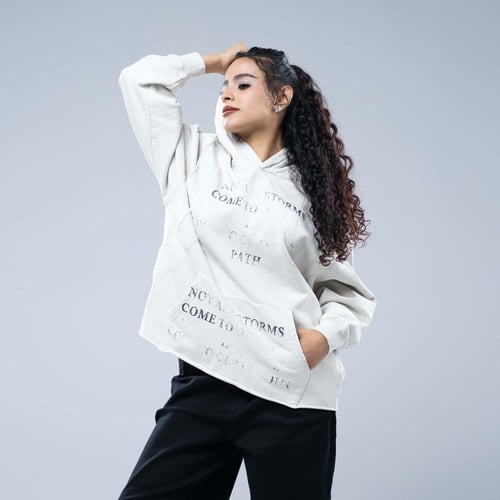 هودي أوفرسايز بقبعة وجيب كانغارو وطباعة عبارات مكر...