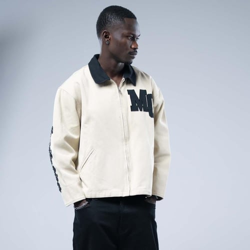 جاكيت أوفرسايز بسحاب أمامي وتطريز حرف M وياقة متبا...