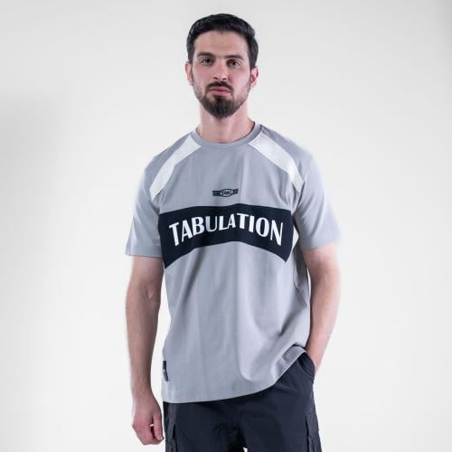 تيشيرت قصه عاديه بطابع رياضي - رصاصي