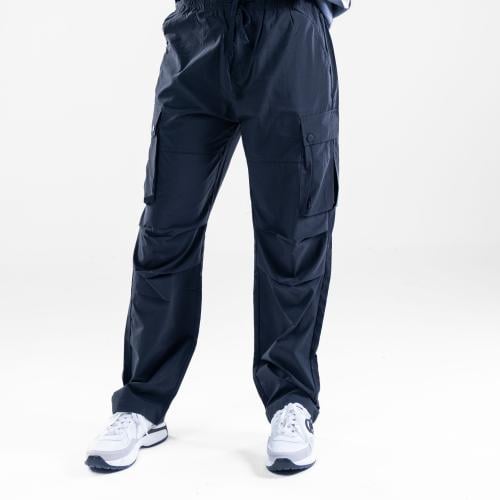 بنطلون كارجو باراشوت اوفرسايز جيوب جانبية وجيوب مر...