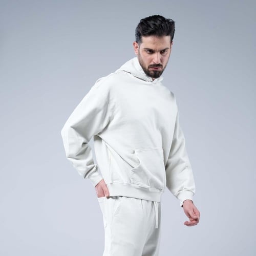 هودي سادة أوفرسايز بقبعة وجيب كانغارو واسع وحافة م...