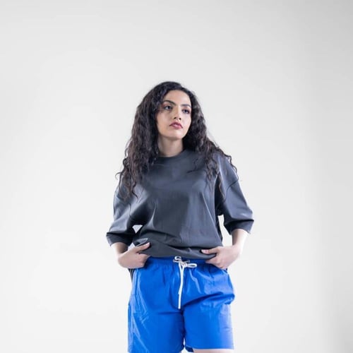 تيشيرت أوفر سايز ساده أنيق وعصري - اسود