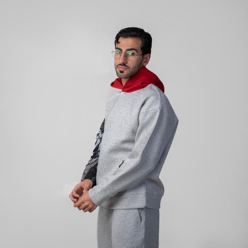 هودي سادة اوفر سايز تطريز الكم الايمن انمى الجوكر...