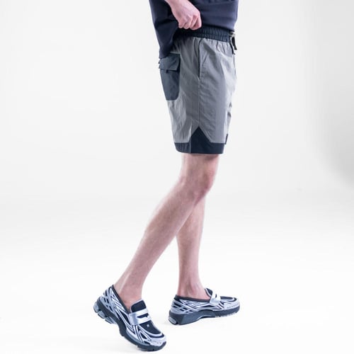 شورت ساده مصمم بلونين مختلفين - زيتي