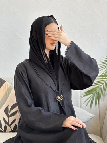 عباية رسمية بليزر لينن أسود | تقفيلة أنيقة