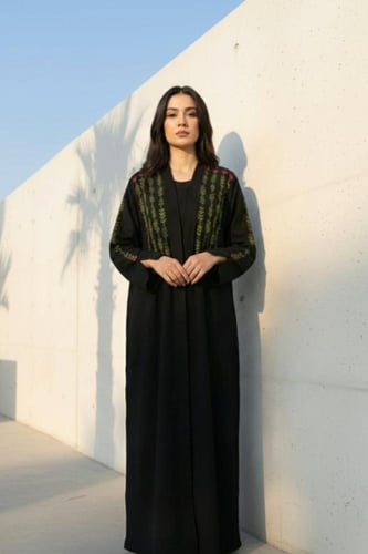 عباية كريب مغسول تطريز توليب