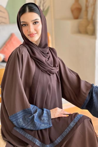 عباية كريب مغسول | أكمام حرير كحلي