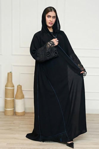 عباية كريب نواعم كوري | أكمام الدانتيل الفاخر