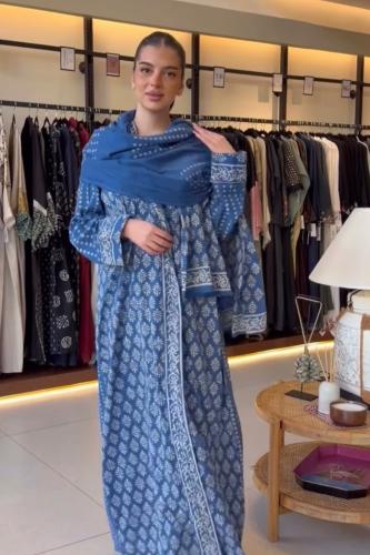 عباية قطن هندي زرقاء