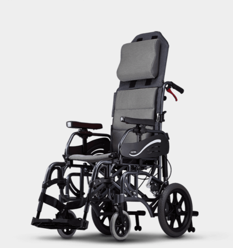 كرسي متحرك يدوي خفيف الوزن قابل للطي وقابل للإ مال...