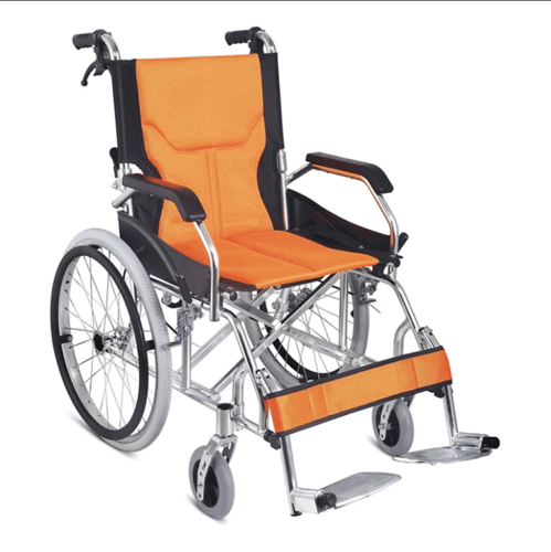 كرسي متحرك المونيوم 18 انش مقاس 46 موديلHT- CA9671