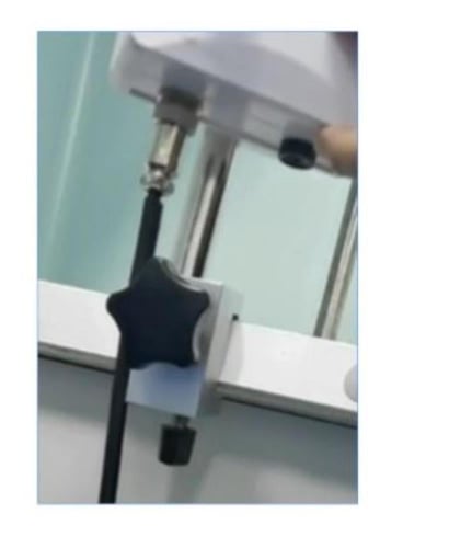 لمبة كشف LEDعنق متحرك مع تثبيت على الطاولة