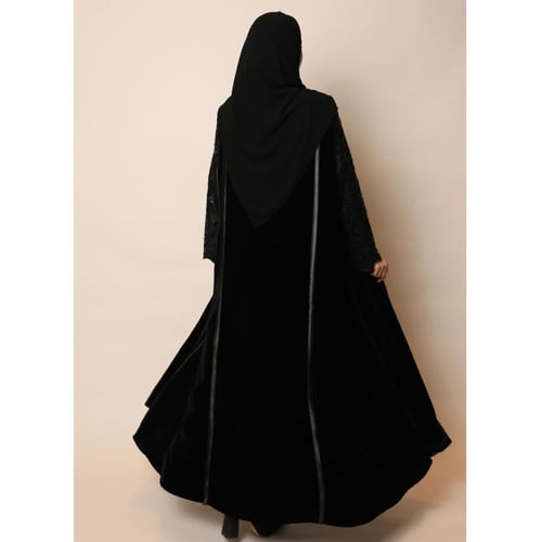 عبايه مخمل #٢٢٤