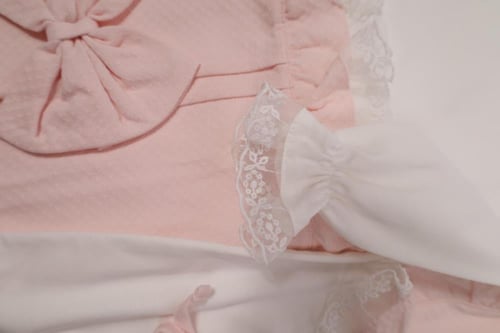 طقم بناتي كلفة فيونكة تركي