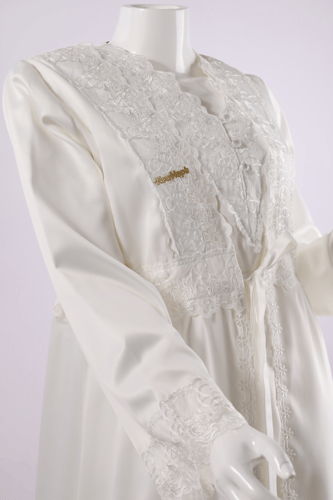 روب قطعتين كلفه بقطع داخلي كويتي.