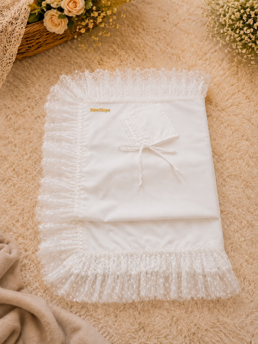 Baby set, blanket and hat