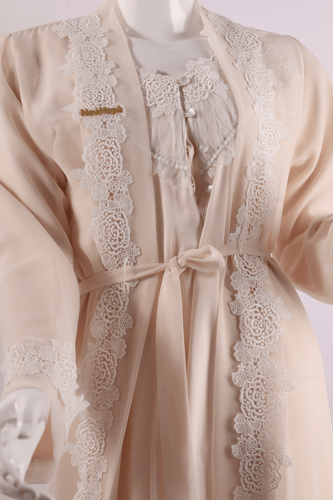 روب قطعتين مبطن قطن بكلفه كويتي.