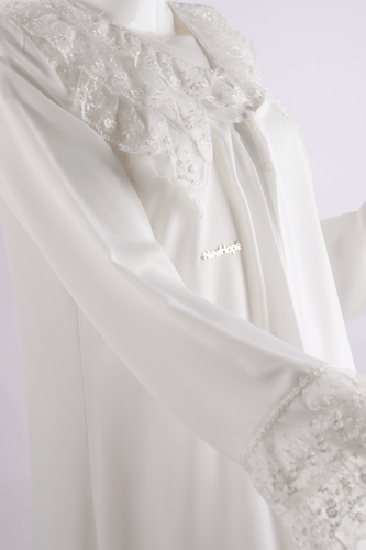 روب دانتيل ساتان ناعم كويتي