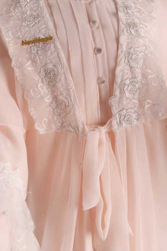 قميص بقطن داخلي مع شيفون كويتي.