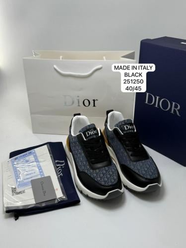 حذاء كاجوال ديور