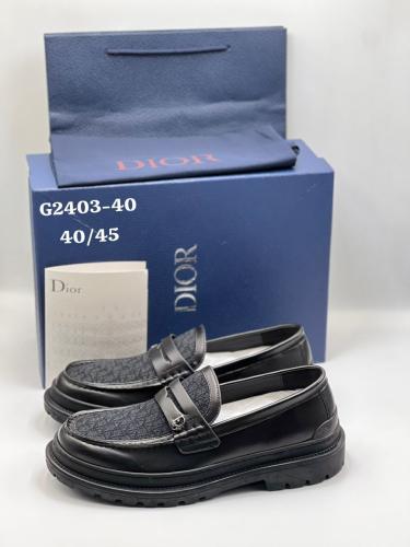 حذاء كاجوال ديور