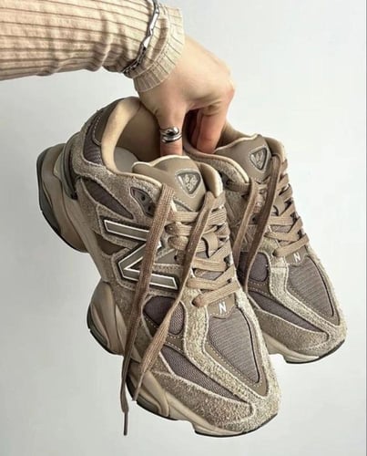 New Balance 9060 Mushroom Brown