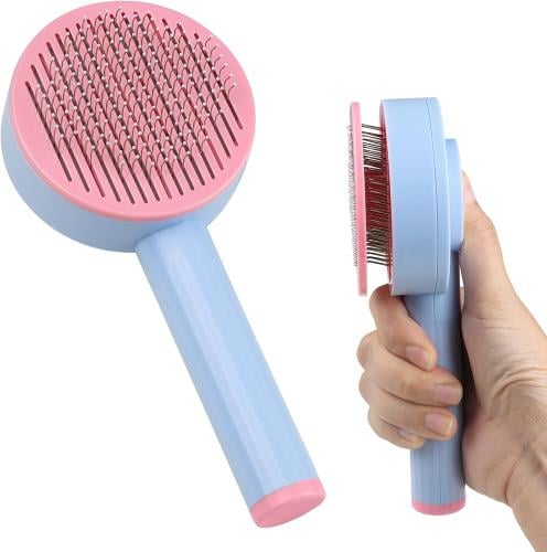 فرشاة بألوان متعددة للقطط