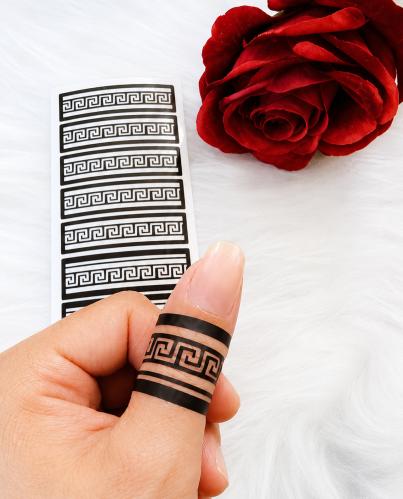 Henna finger sticker T22