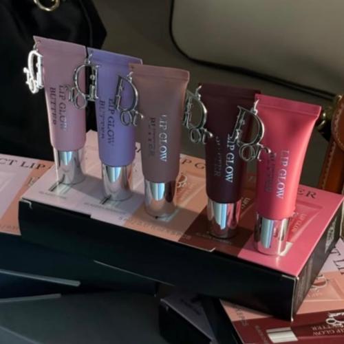 قلوسات Dior بوكس منوع 5 قطع