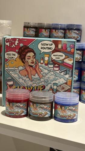 بوكس عناية رمضانية ( ٣ انواع مقشرات ) مقشر القهوة...