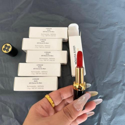 روج لويس فيتون 605