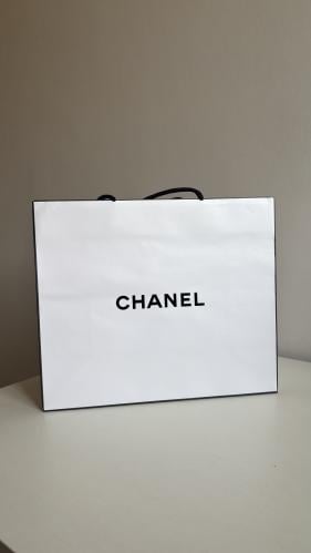 كيس شانيل كبير