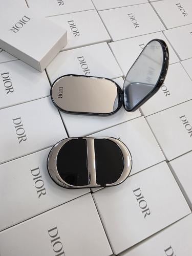 مرايا ديور لاصقة شامل الكيس