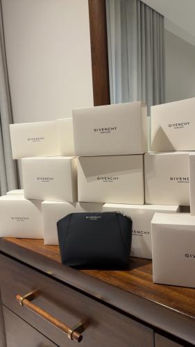 شنطة چفنشي شامل البوكس والكيس