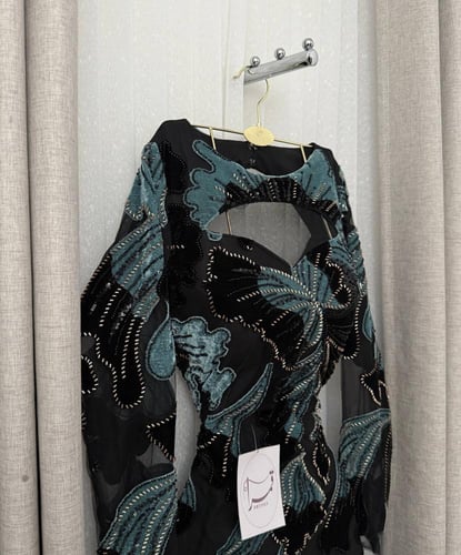 فستان هيفاء