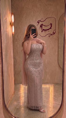 فستان ميان الوردي