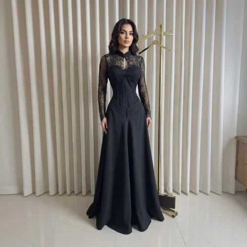 فستان سهرة أسود كورسيه بقماش باربي ودانتيل فرنسي فاخر