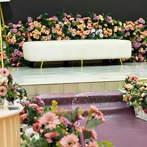 Queen's Flower Arch