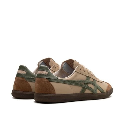 تايجر من اسيكس بشكله المميز