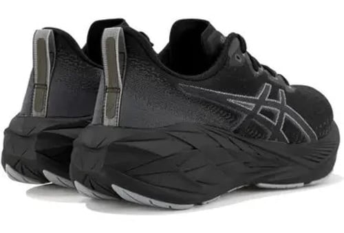 ASICS Nova blast
