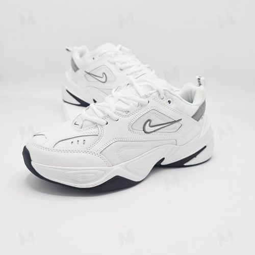 ان توكي من نايكي Nike Tekno