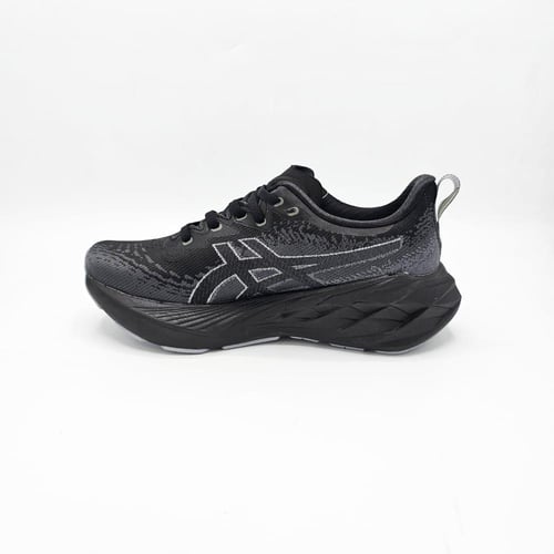 أسيكس نوفابلاستASICS Novablast 4