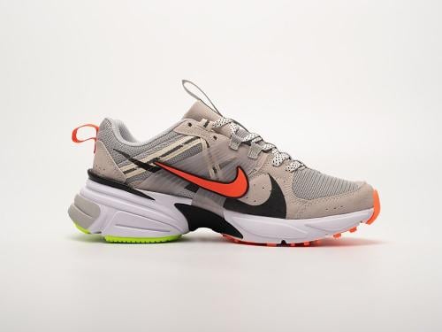 حذاء نايكي V2K رن رنتيك دراك غريه