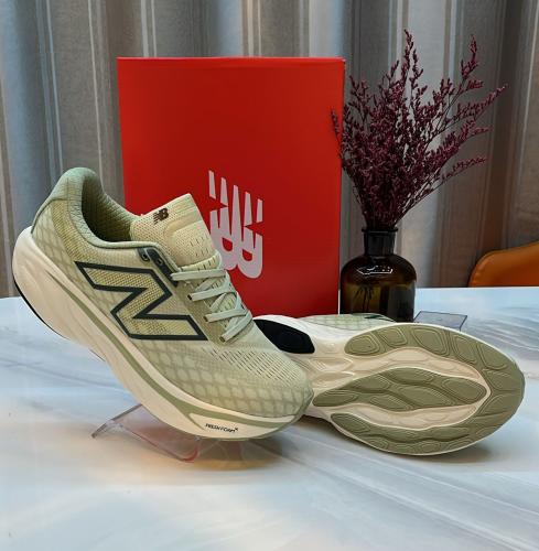 New Balance 1080 v14