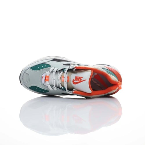 ان توكي من نايكي Nike Tekno