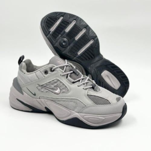 ان توكي من نايكي Nike Tekno