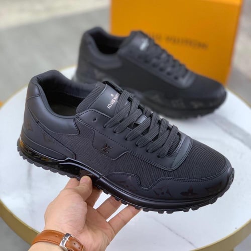 حذاء لويس فيتون إيطالي