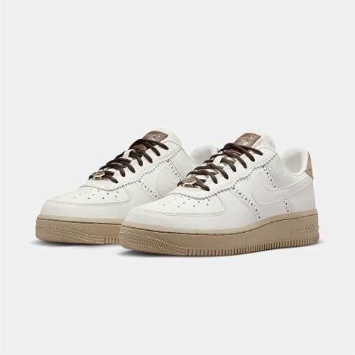 نايك اير فورسNike Air Force