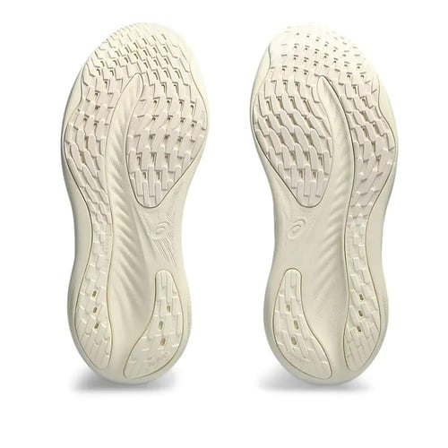 اسيكس جل نيمبوس 26 “وايت اوف وايت”